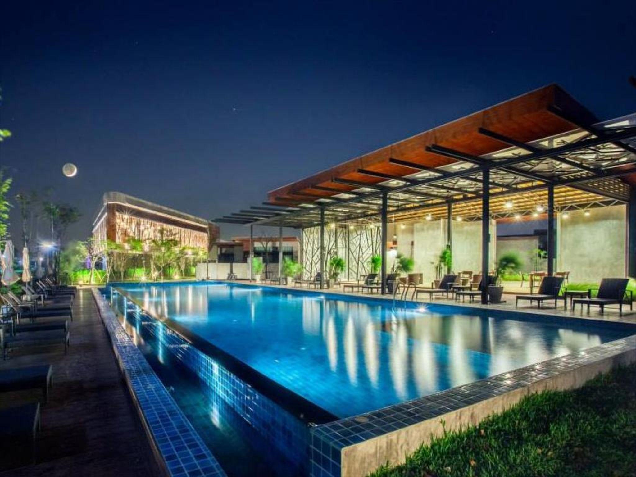 सहारा Sea Two Pool Pattaya 5*