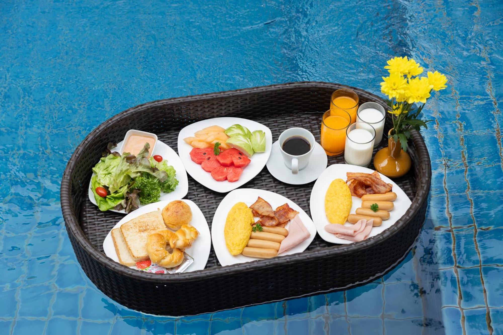 Sea Two Pool Pattaya सहारा 5*